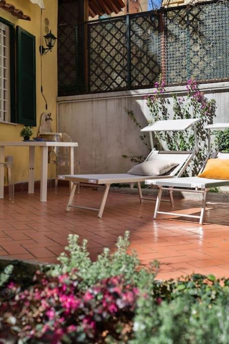 Garage-netflix-wifi Garden Apartment